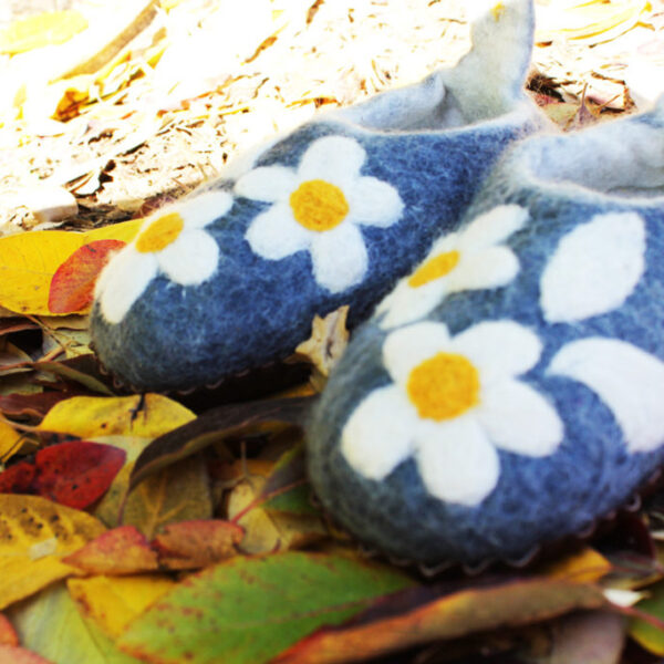 Zapatillas de Lana de Fieltro con Flores